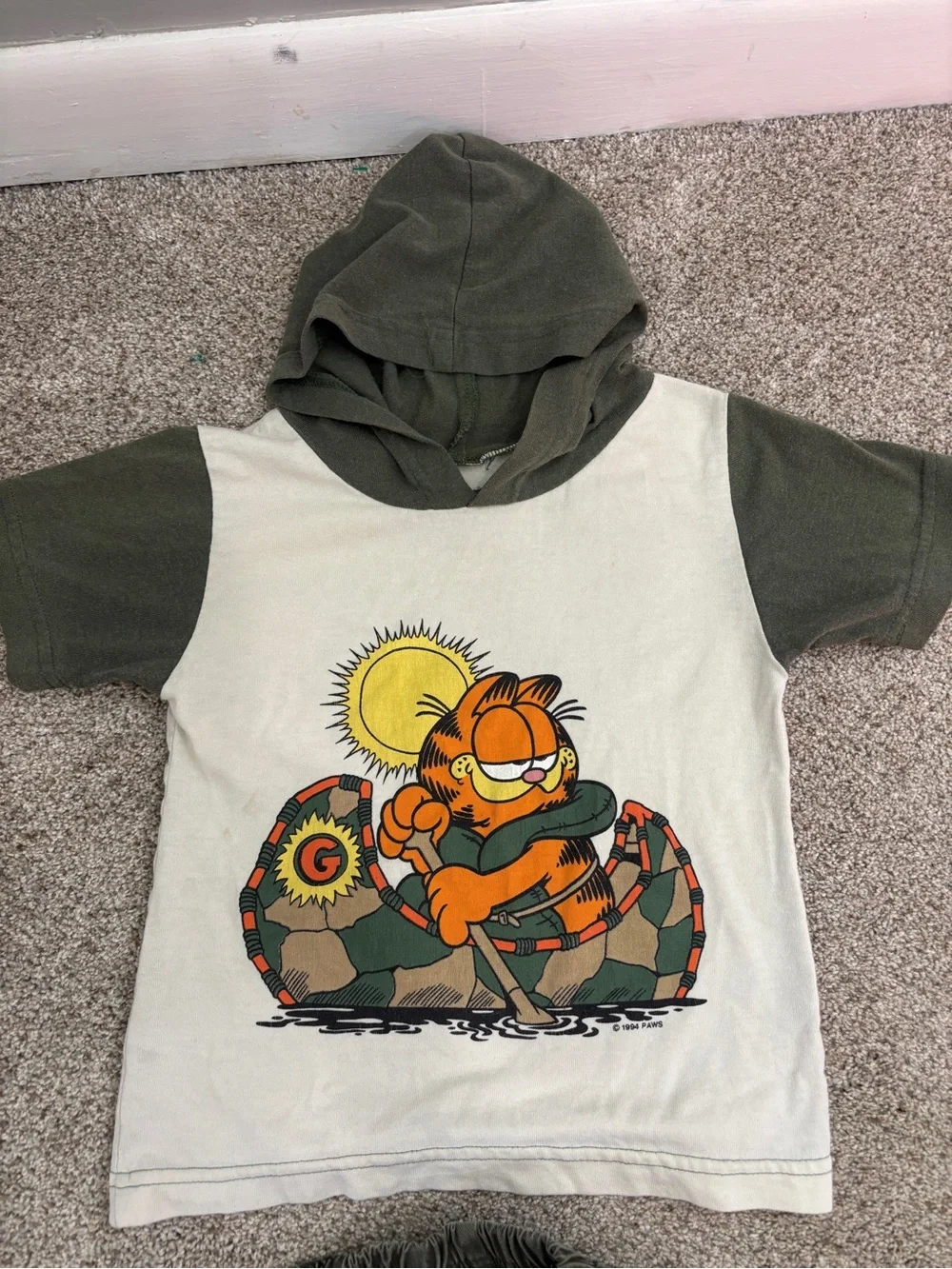 Vintage PAWS 1994 Garfield Hoodie Tee & Shorts Set kids’s size 7 Y2K